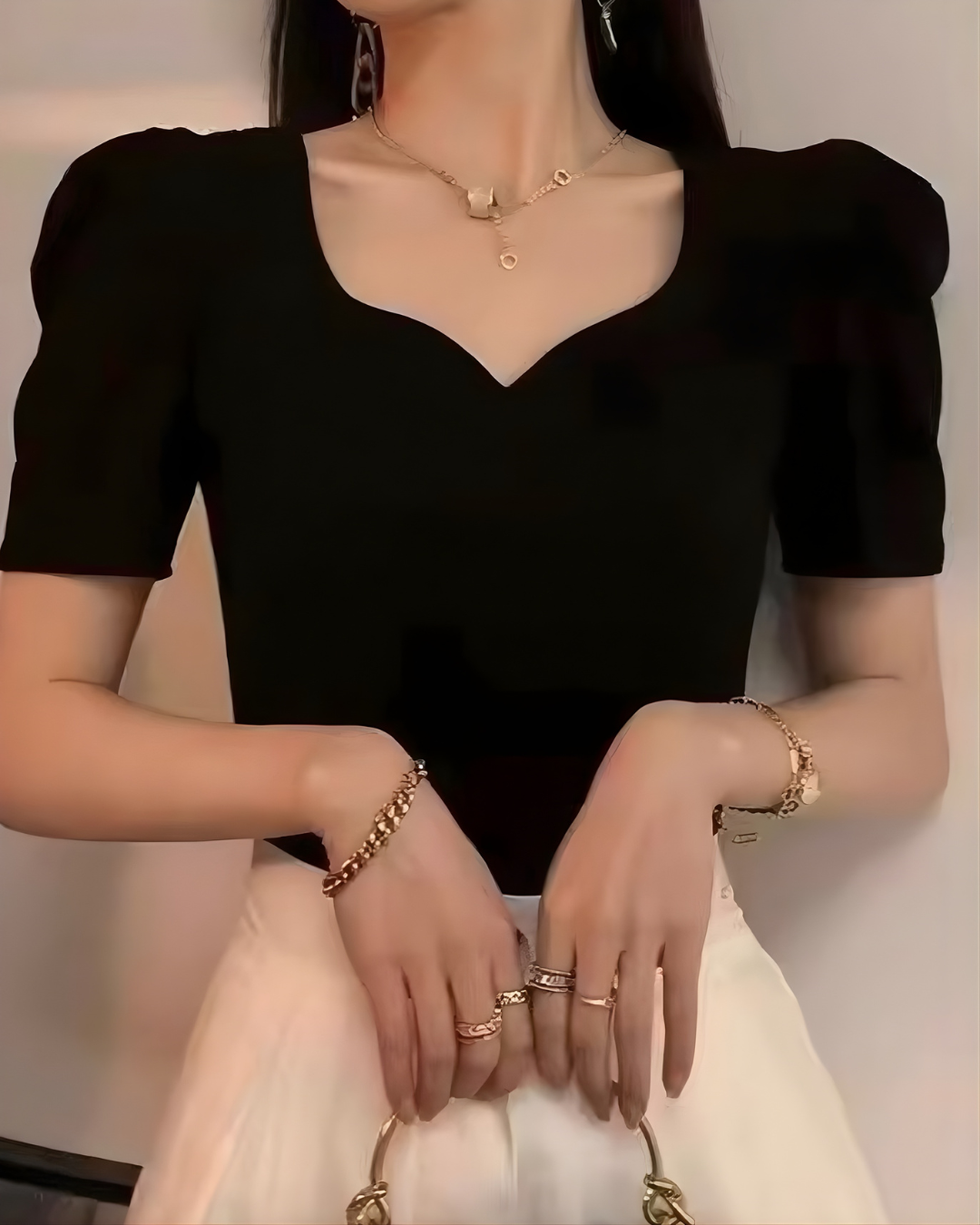 スクエアネックTシャツ（半袖）