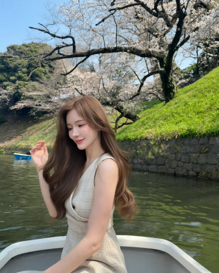 【5月中旬発送】Check Jacquard Flare One-piece