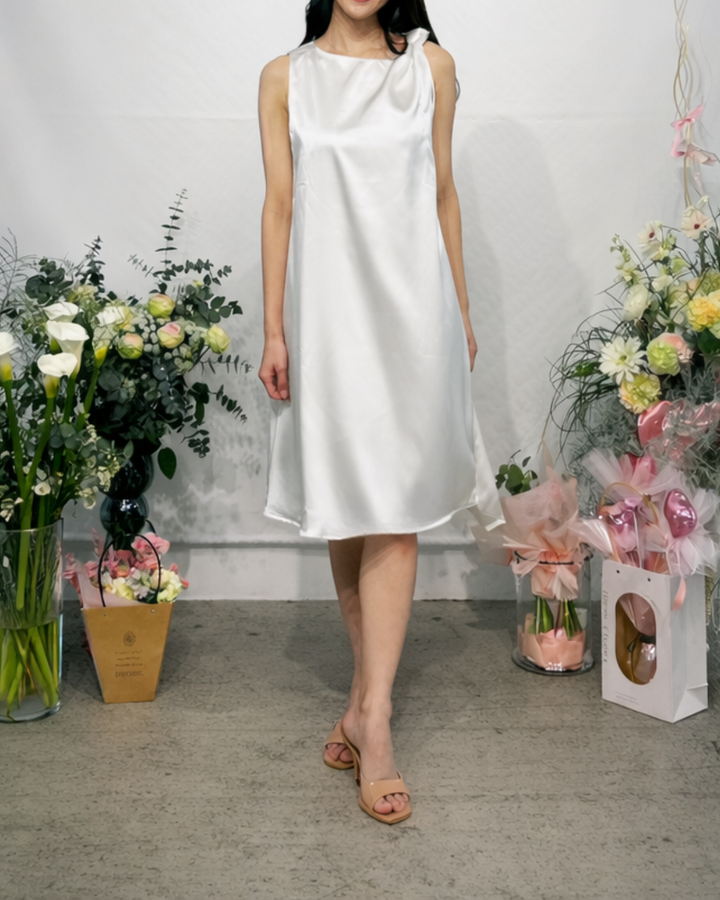 ドレープリボンノースリーブワンピース