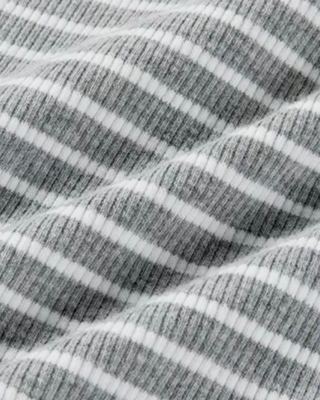 后开T恤（边框）