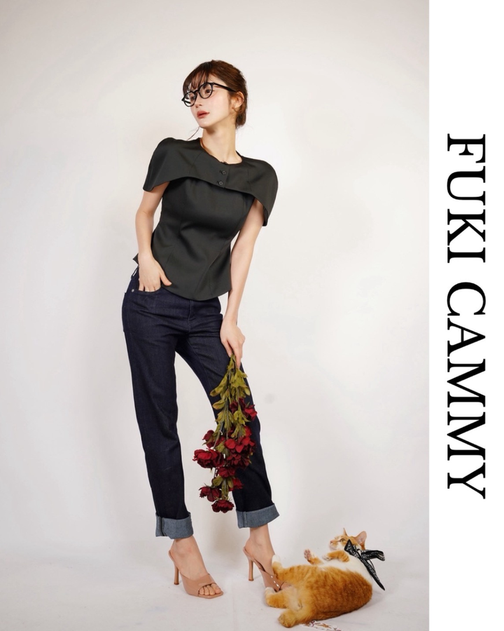 【即日発送】Noir Cape Line Blouse