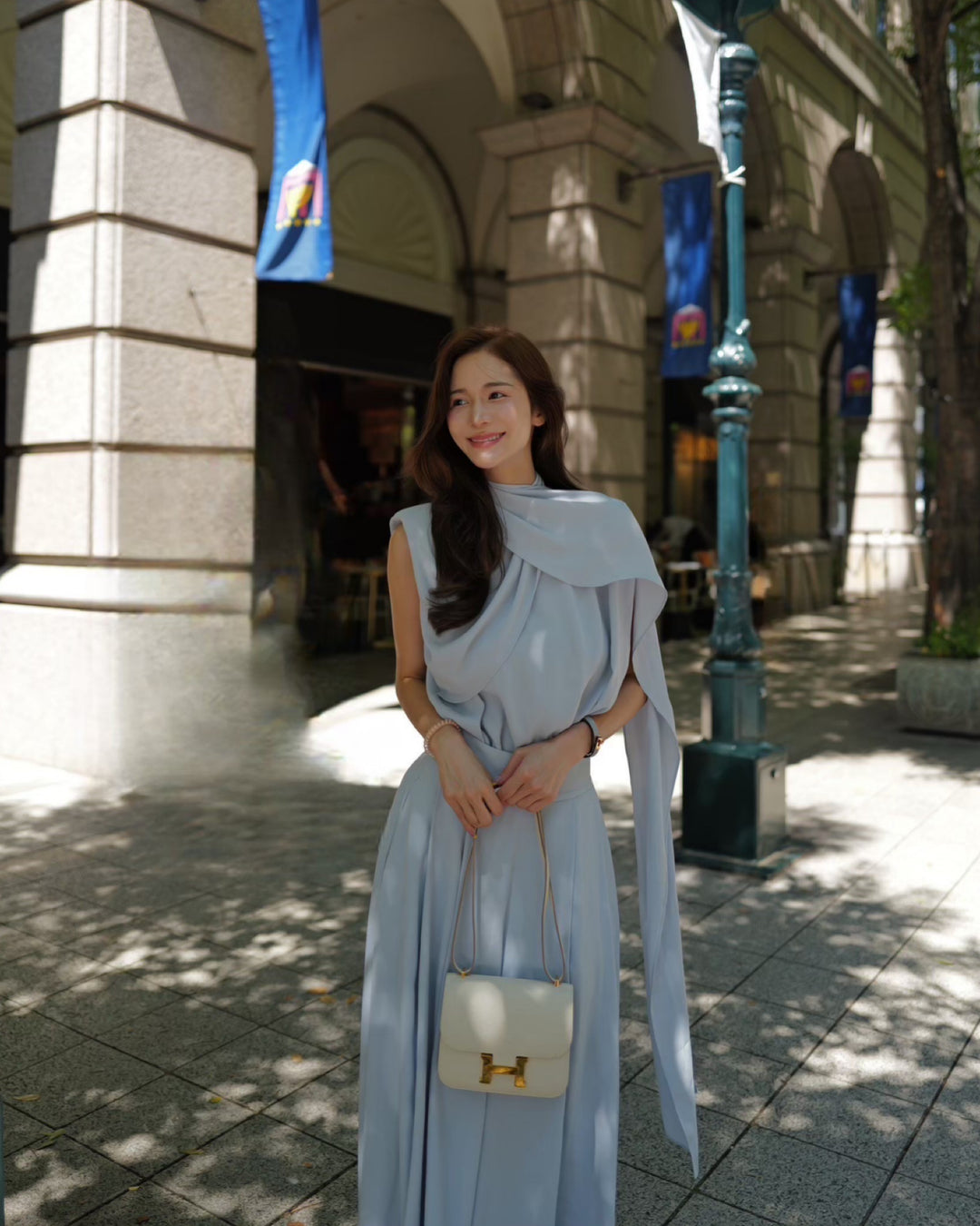 【3月末発送】Matte satin blouse with stole