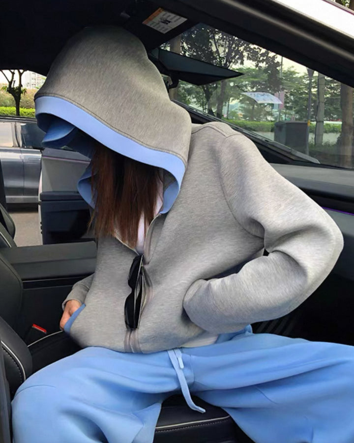 スタイリッシュフーディセットアップ