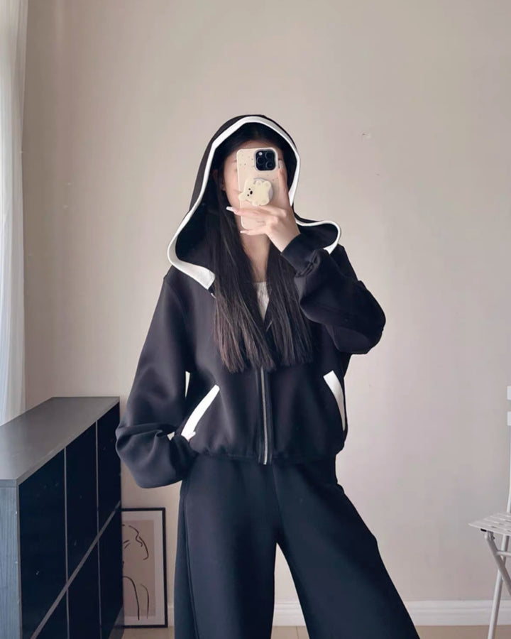 スタイリッシュフーディセットアップ