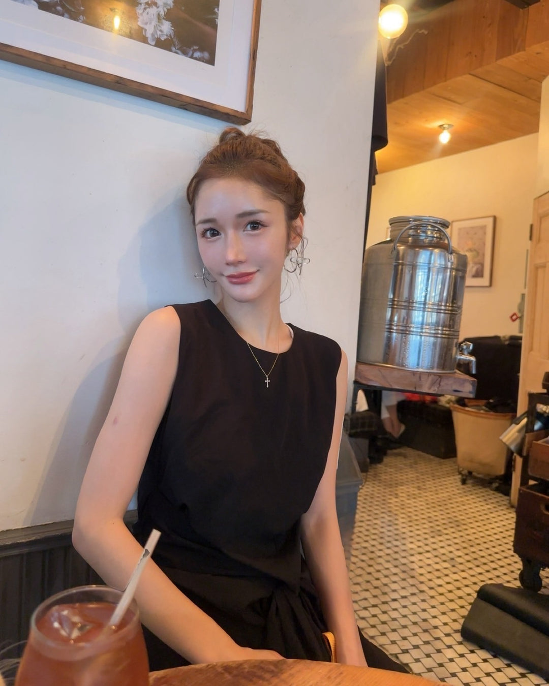 ウエストリボンノースリーブワンピース