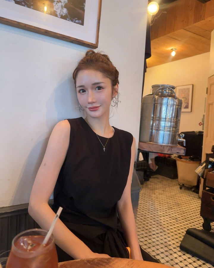 ウエストリボンノースリーブワンピース