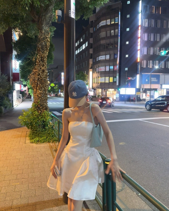 【Sサイズ即日発送】チューブトップペプラムワンピース（カップ付き）