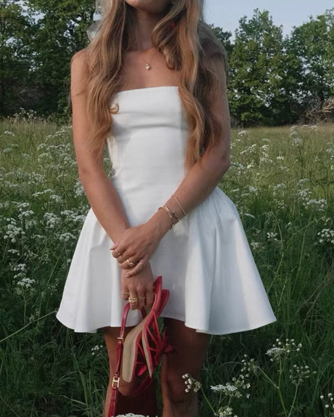 【Sサイズ即日発送】チューブトップペプラムワンピース（カップ付き）