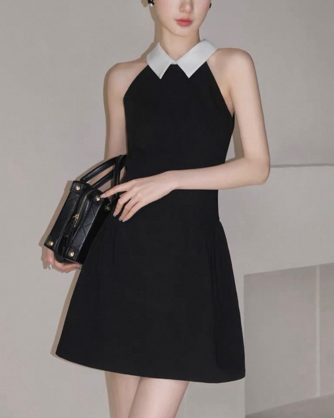 クラシックバイカラーブラックワンピース
