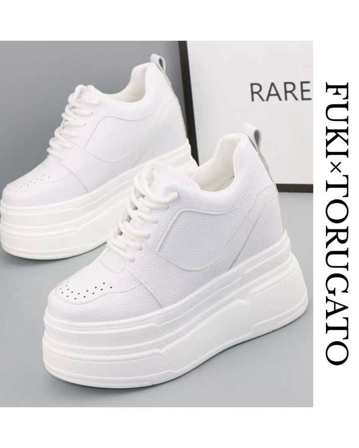スタイルアップ厚底スニーカー