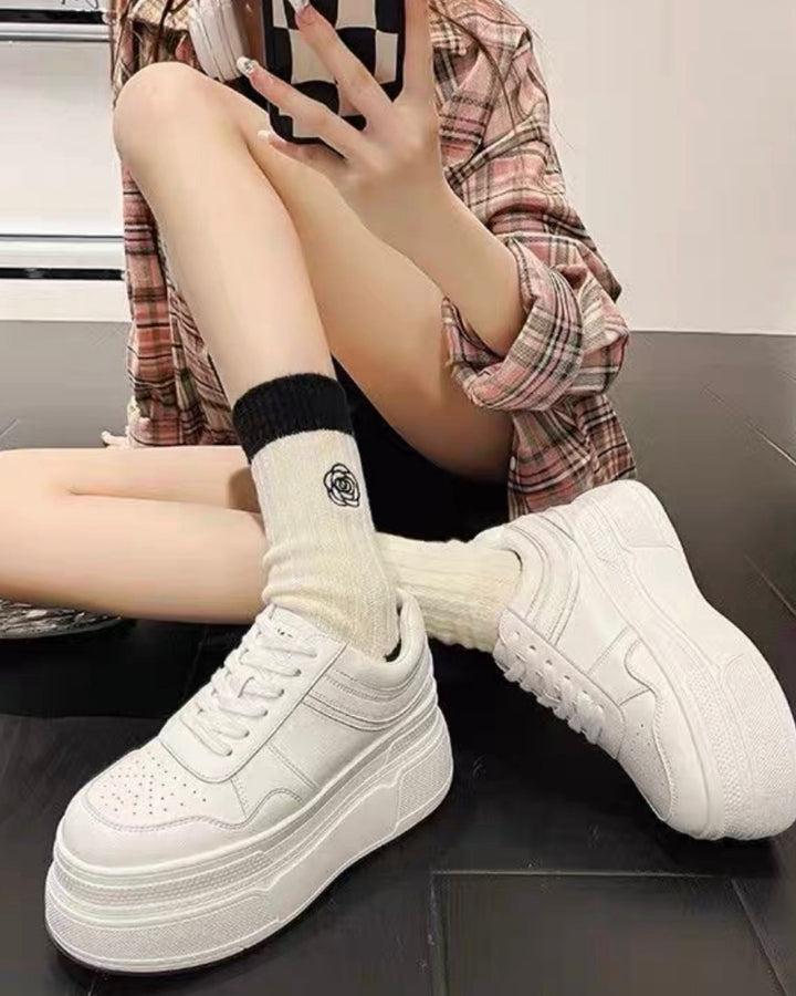 スタイルアップ厚底スニーカー