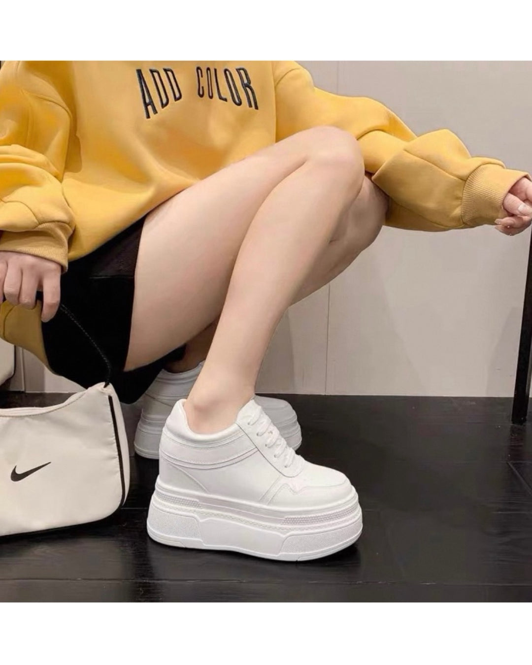 スタイルアップ厚底スニーカー