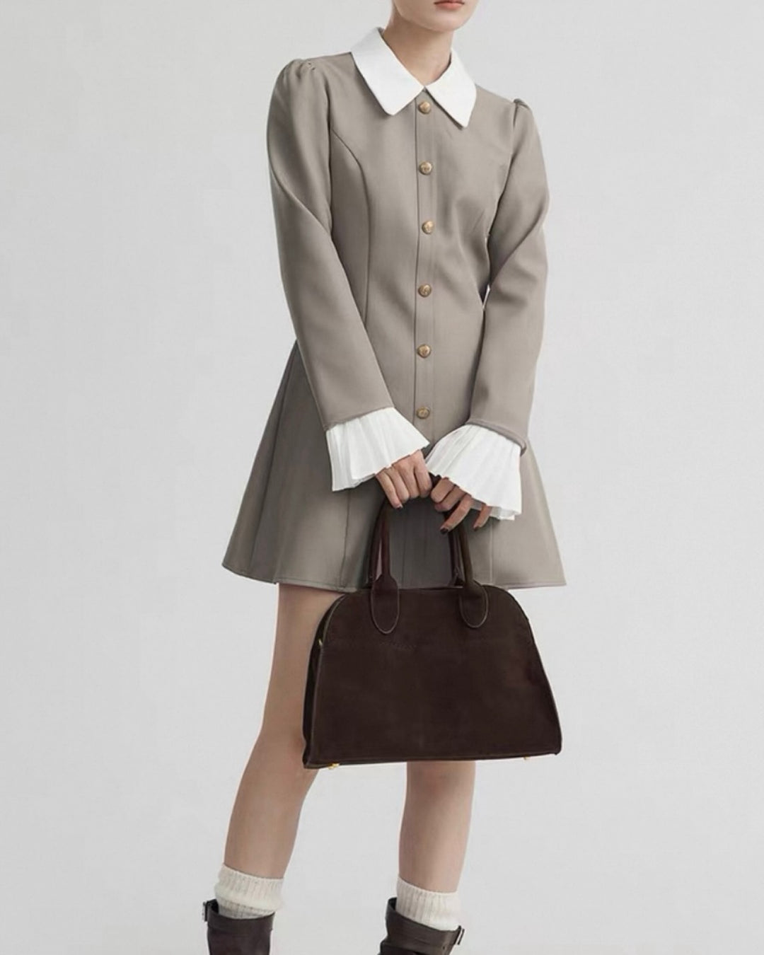 クラシックカラーボタンワンピース