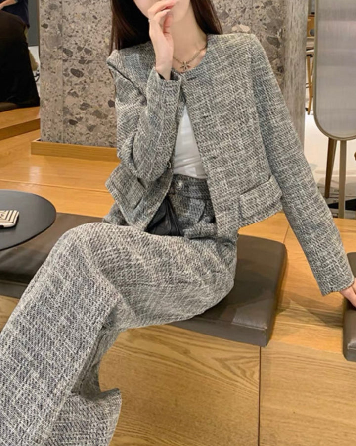ノーカラーツイードセットアップ