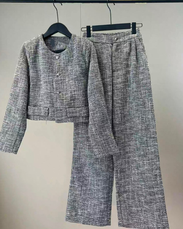 ノーカラーツイードセットアップ