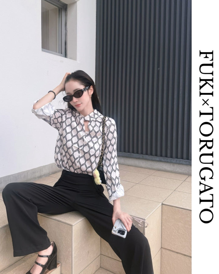 【Sサイズ即日発送】ジオメトリックプリントブラウス