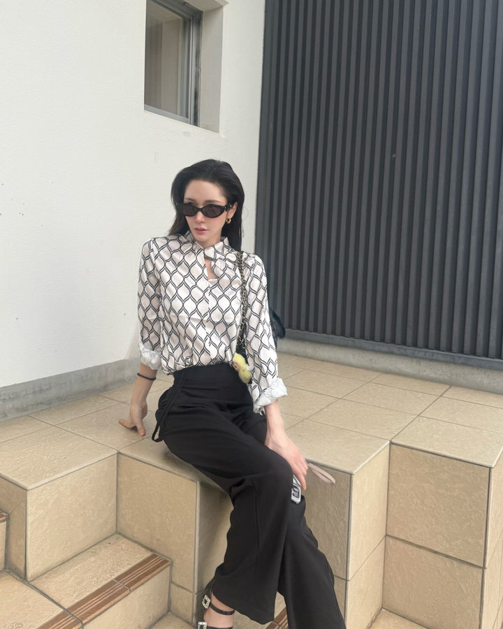 【Sサイズ即日発送】ジオメトリックプリントブラウス