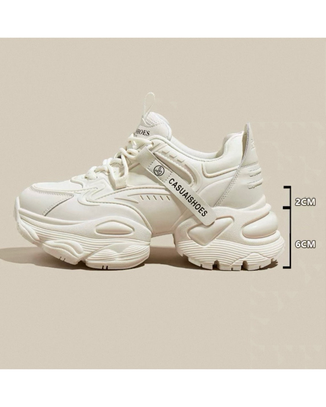 ハイテクダッド厚底スニーカー