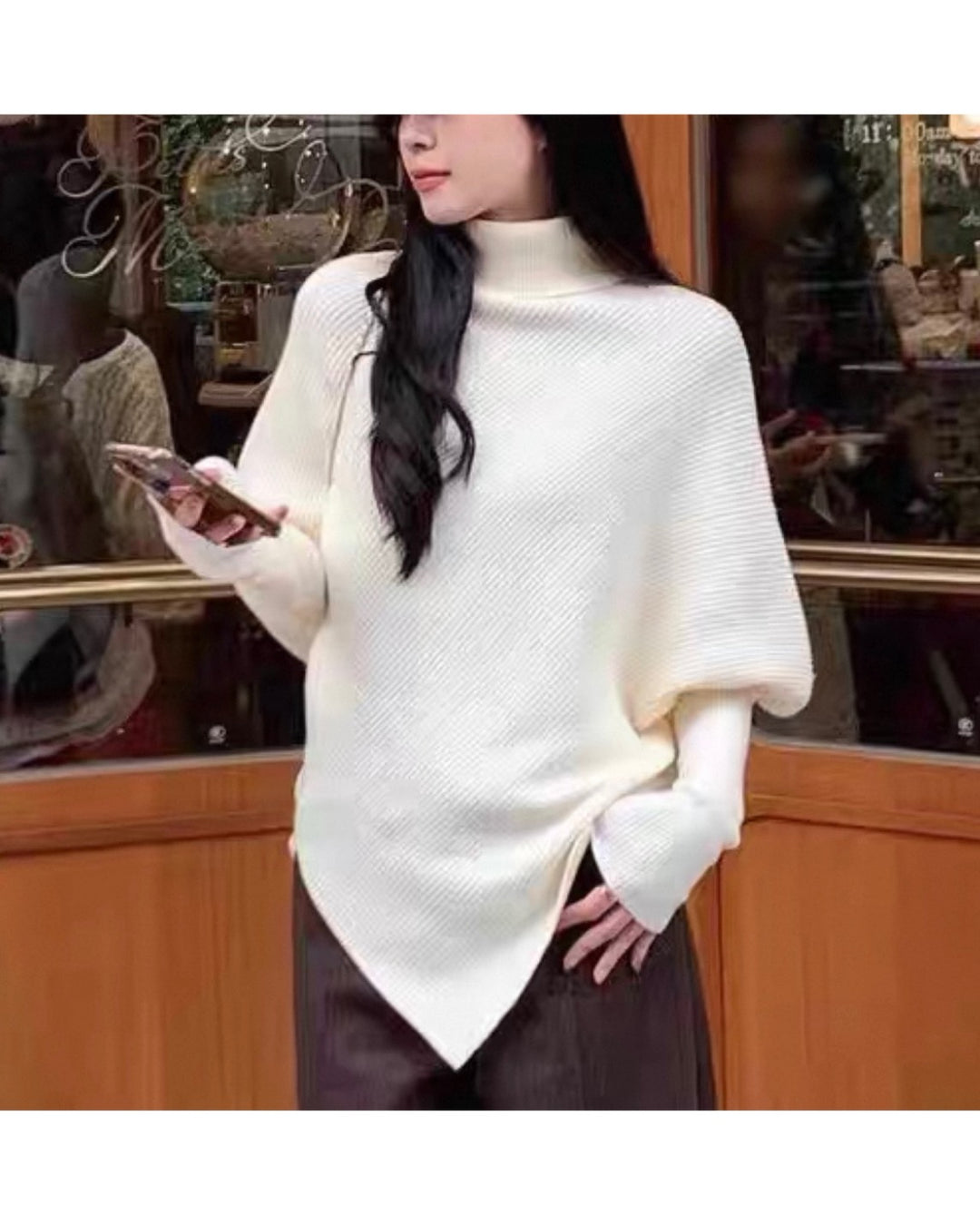 【ホワイト即日発送】アシンメトリードレーピーニット