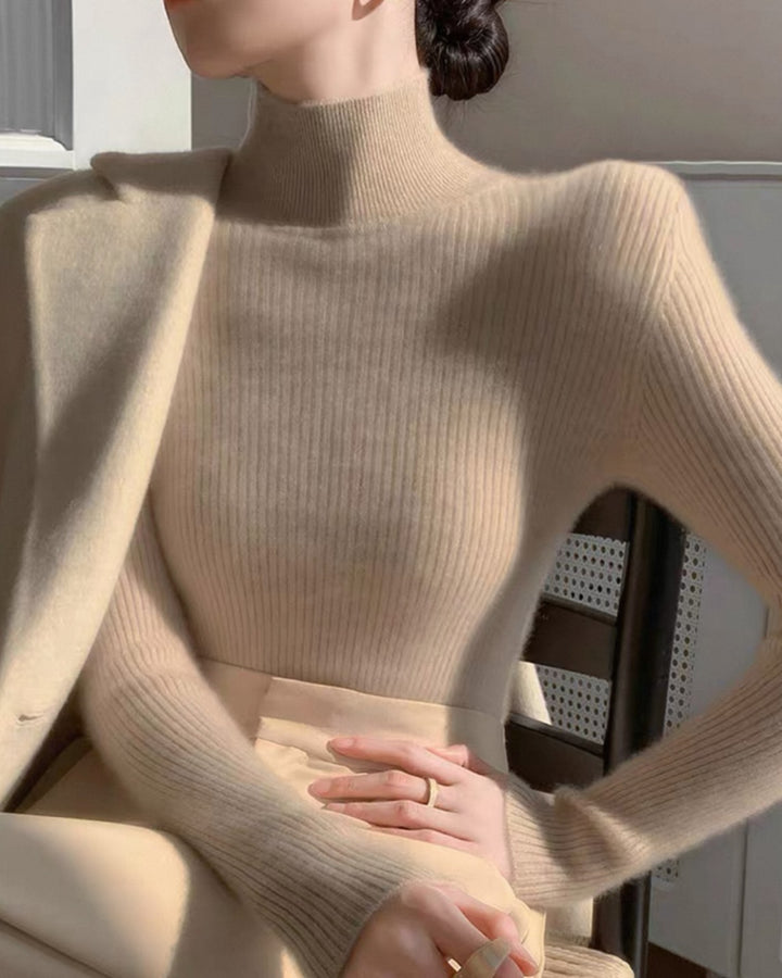 モヘアライクタートルニット