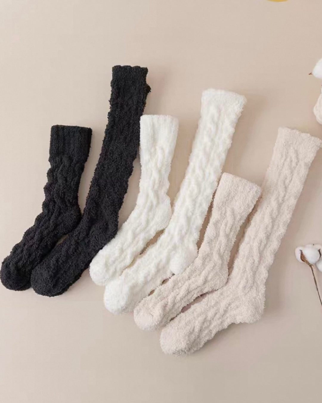 【即日発送】ふわとろ極暖ケーブルソックス