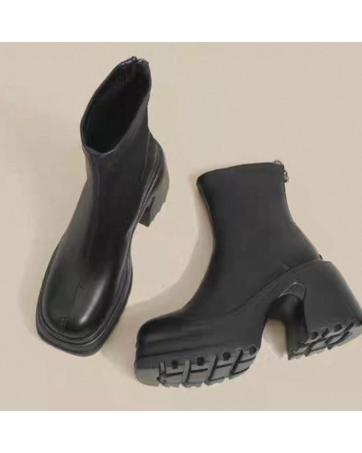 アーチソールショートブーツ