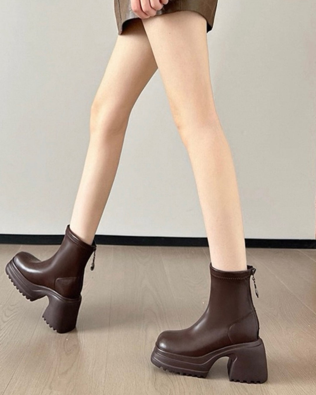 アーチソールショートブーツ