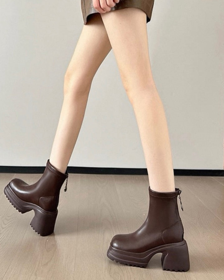 アーチソールショートブーツ