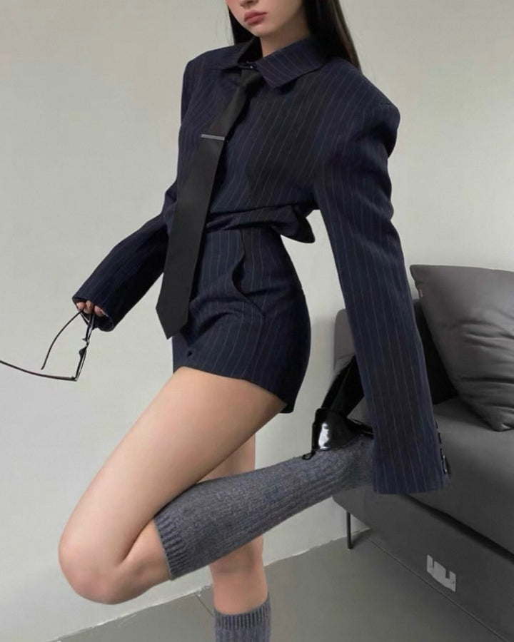 ピンストライプモダンセットアップ