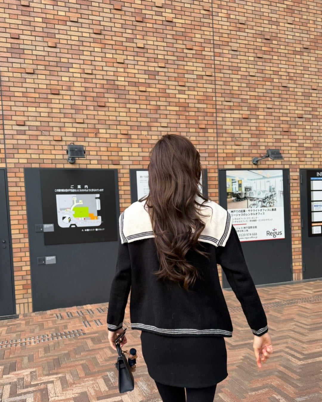 セーラーカラーニットトップス