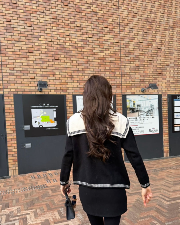 セーラーカラーニットトップス