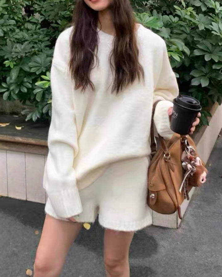 ソフトボリュームオーバーニット