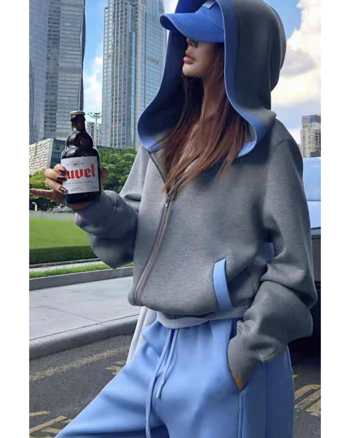 スタイリッシュフーディセットアップ