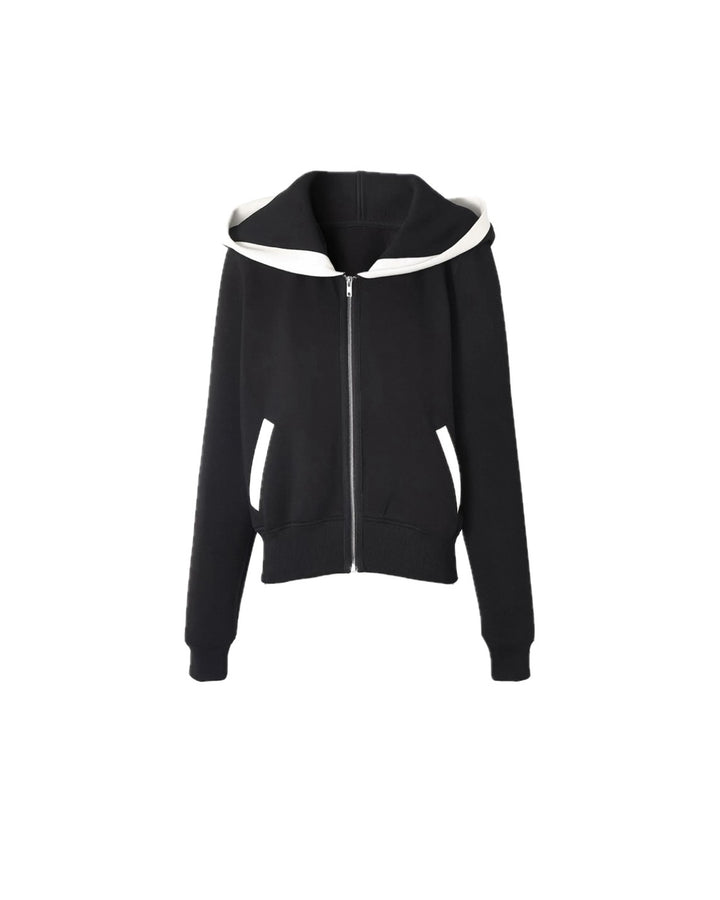 スタイリッシュフーディセットアップ