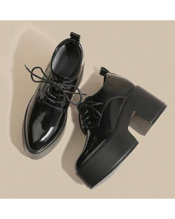 チャンキーヒールレースアップシューズ