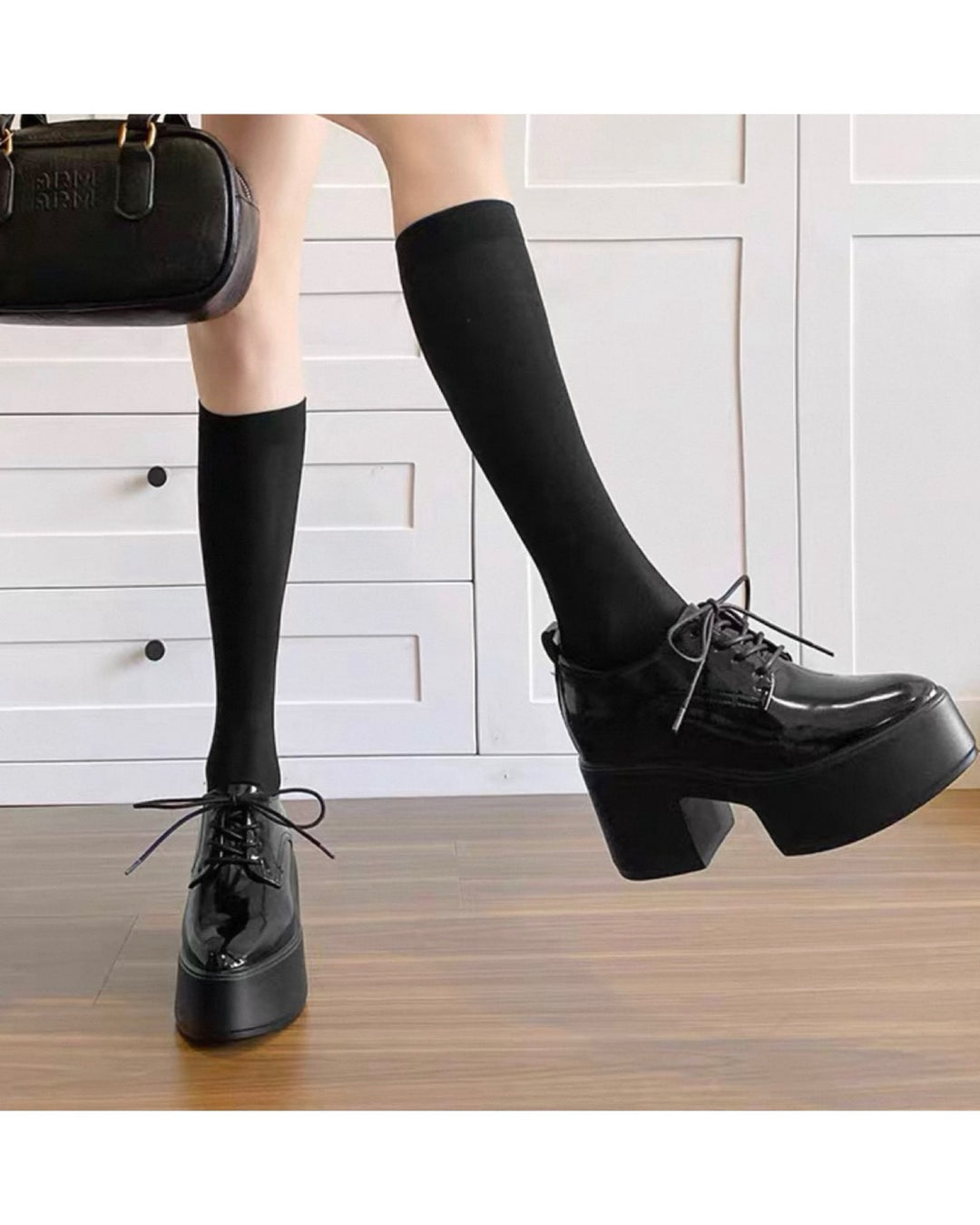 チャンキーヒールレースアップシューズ