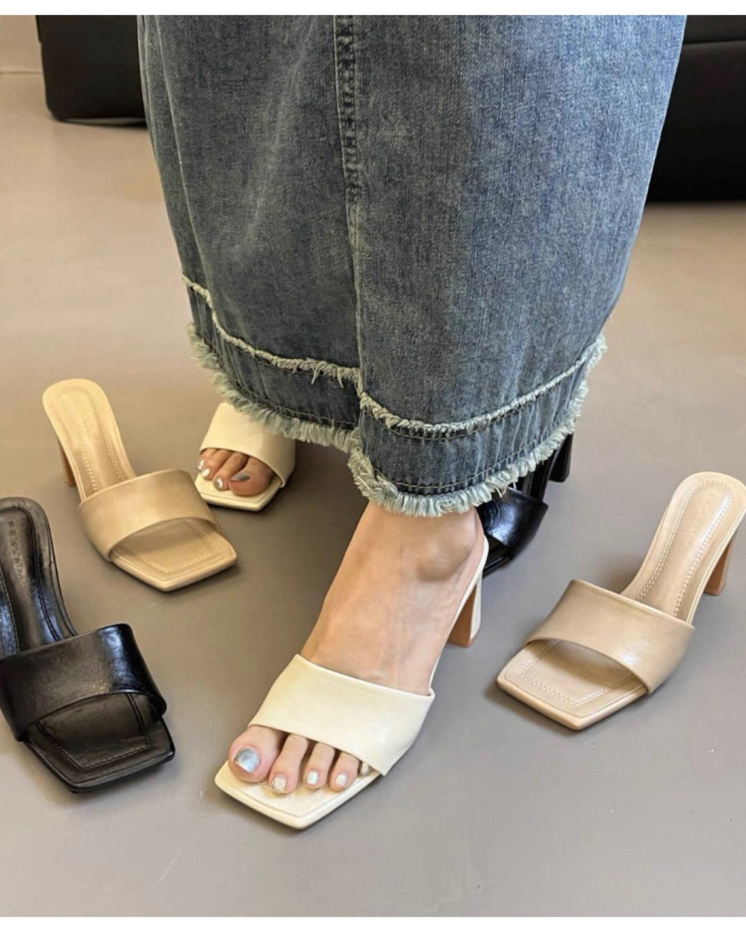 【37ホワイト即日発送】スクエアミュールサンダル