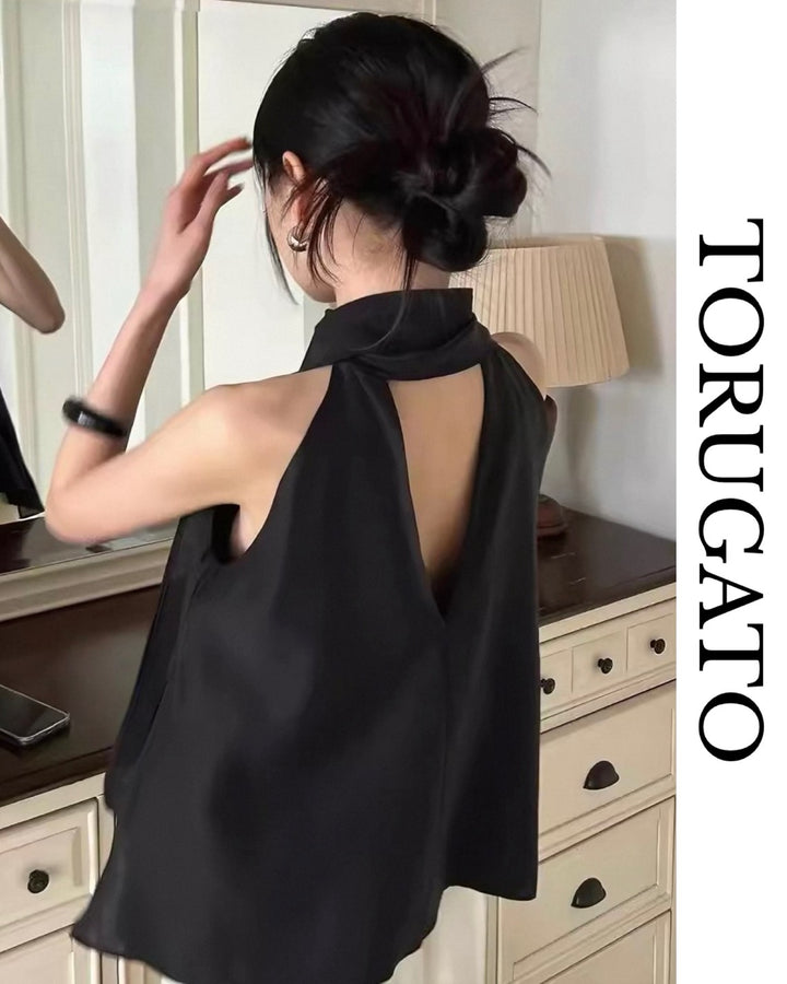 ホルターネックフレアブラウス