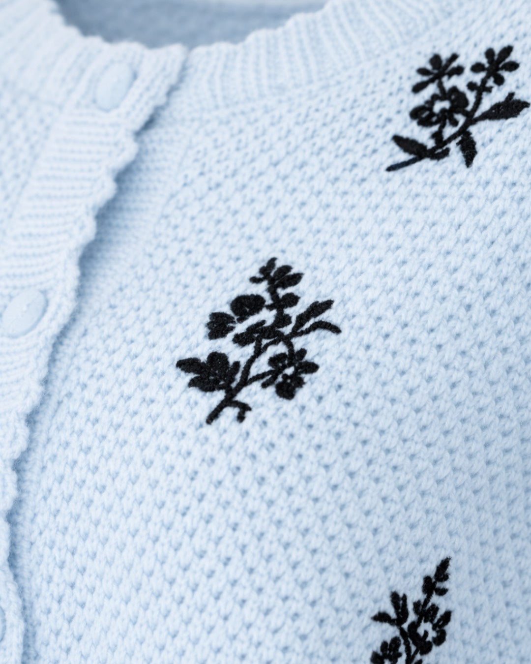 フラワーエンブロイダリ―ニットカーディガン