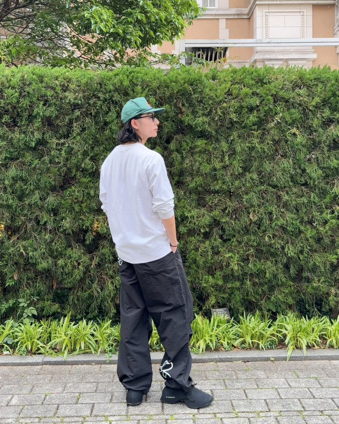 フラワーラインナイロンワイドパンツ