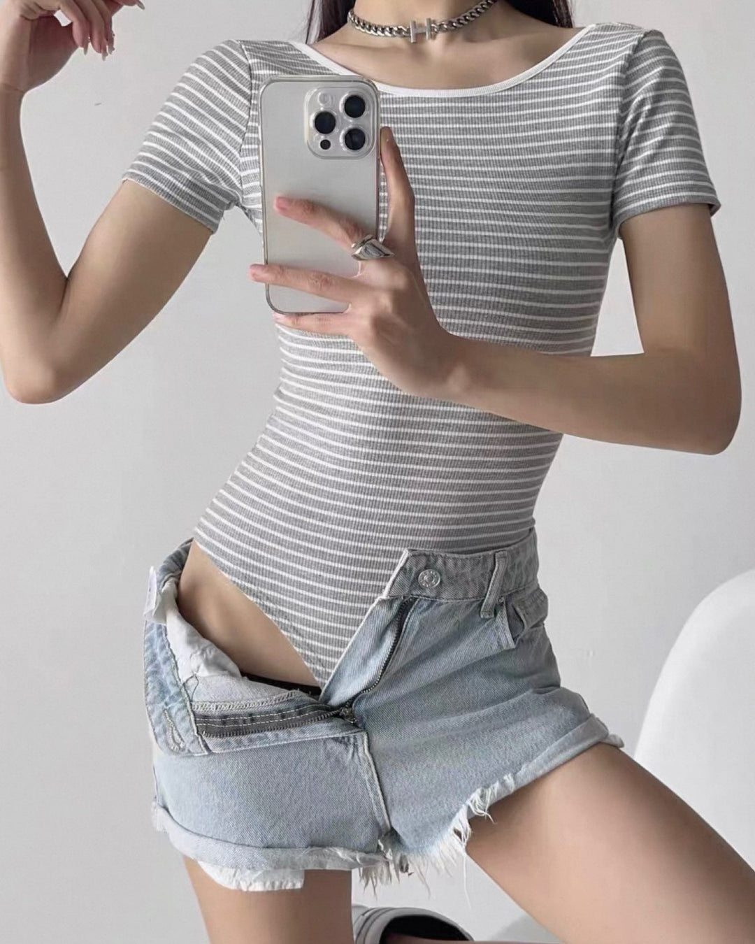 バックオープンTシャツ（ボーダー半袖）