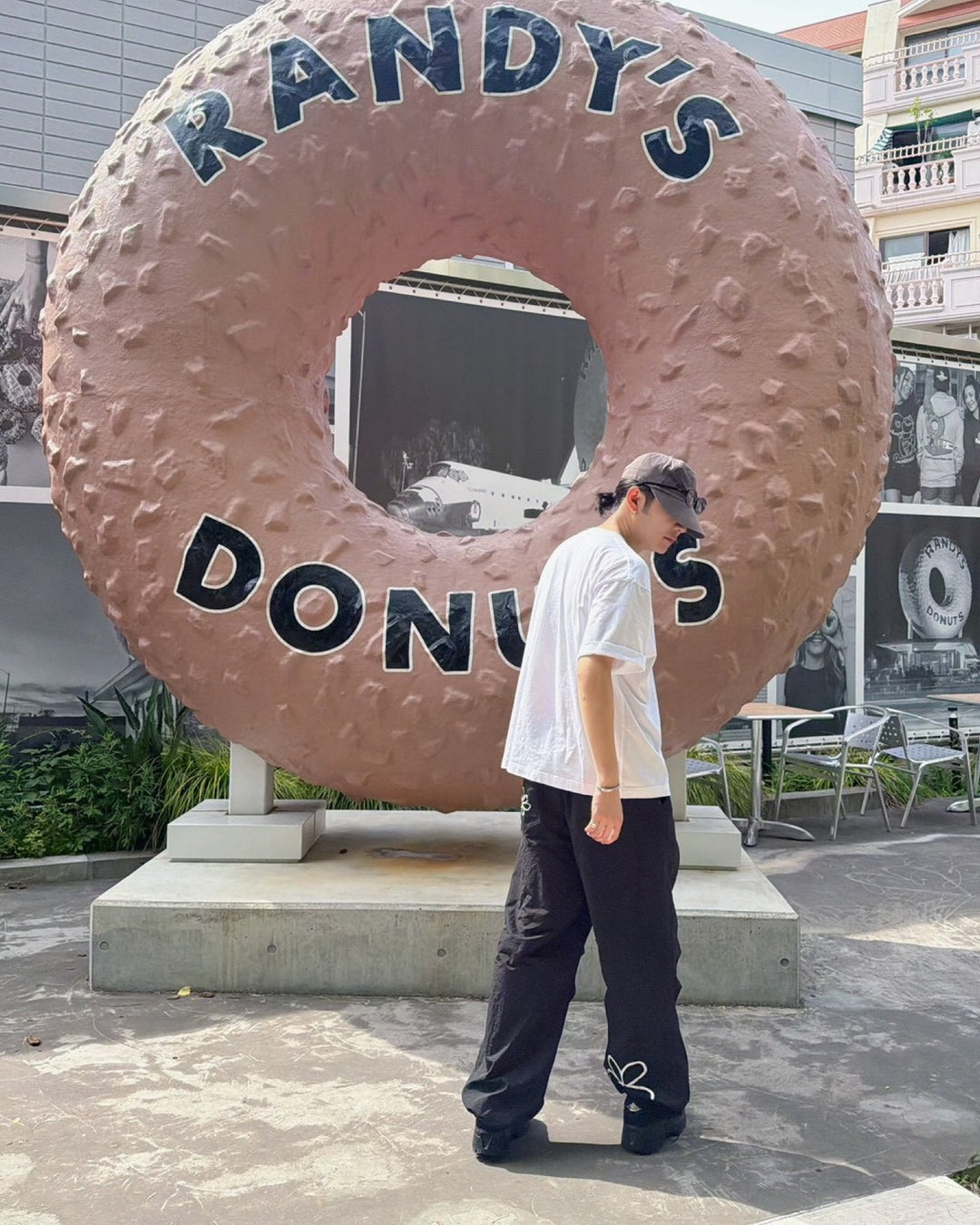 フラワーラインナイロンワイドパンツ