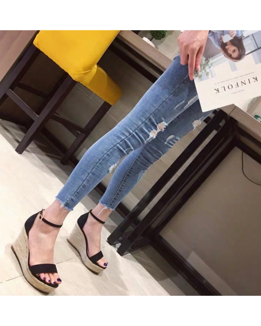 ラフィアウェッジストレートサンダル
