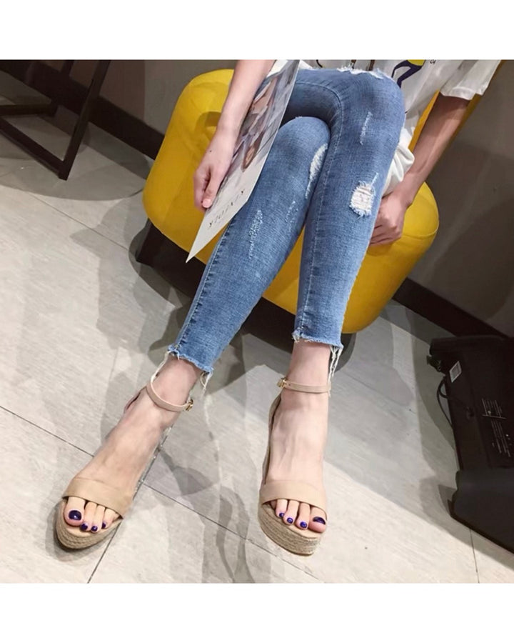 ラフィアウェッジストレートサンダル