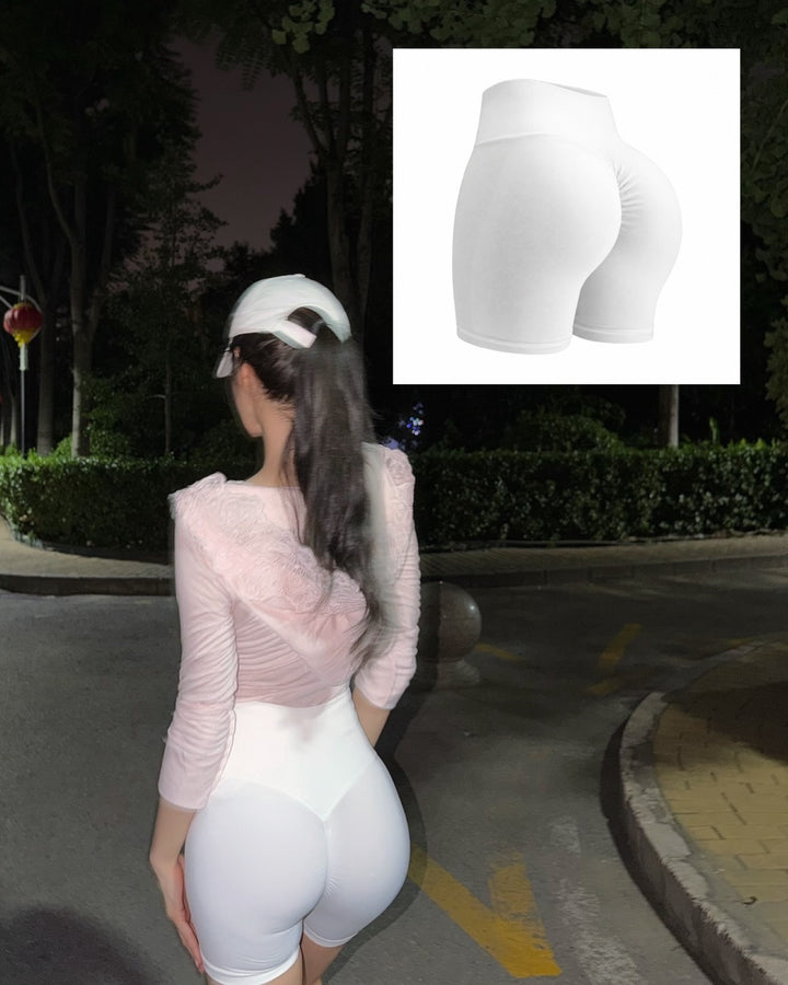 美尻シームレスショートレギンス