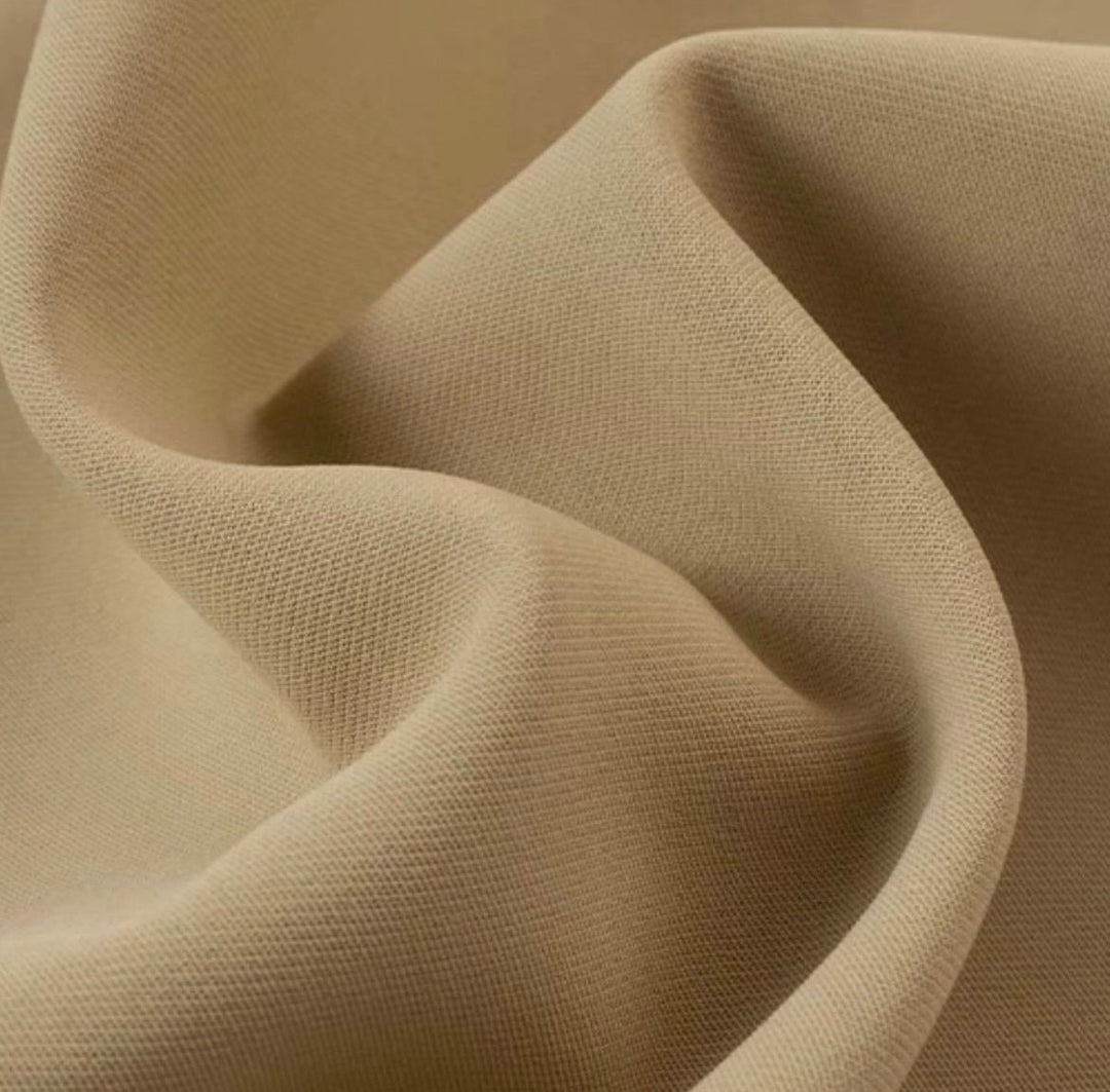 オフショルダートレンチコート