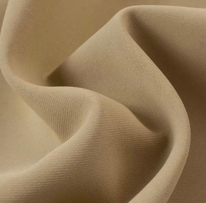 オフショルダートレンチコート