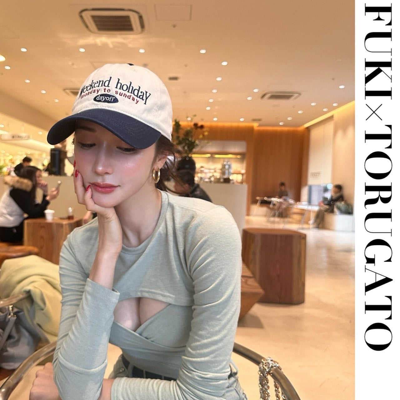 Mグリーン即日発送】センターオープンツイストトップス – TORUGATO