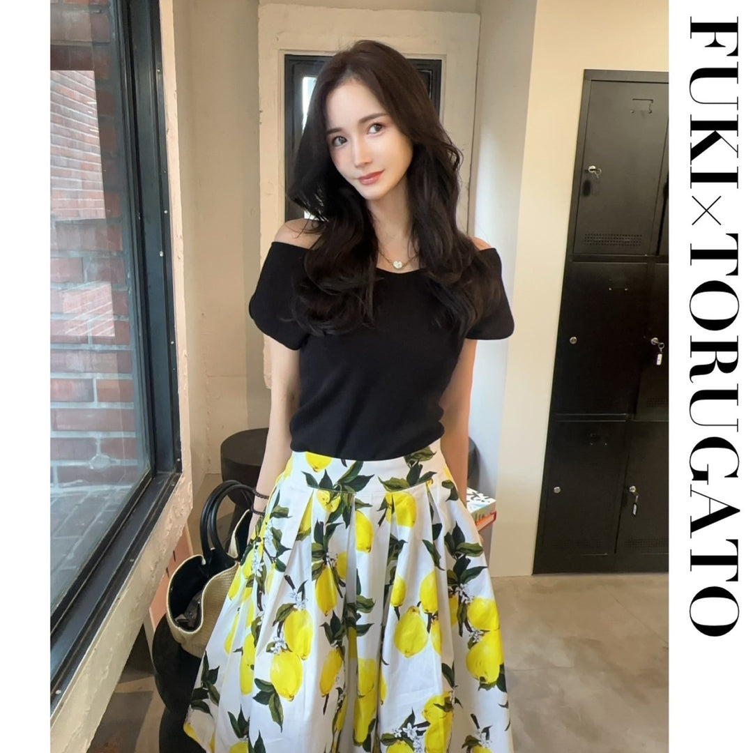 【即日発送】フレンチスリーブVネックニット