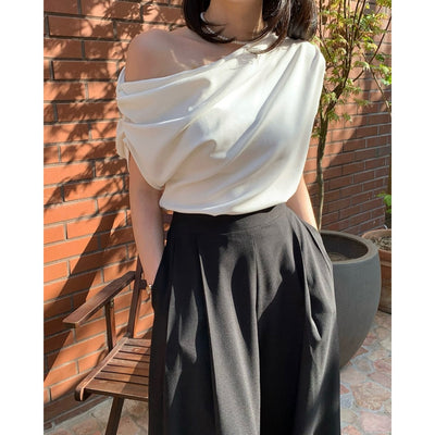 [Same day shipping] One side off shoulder T-shirt